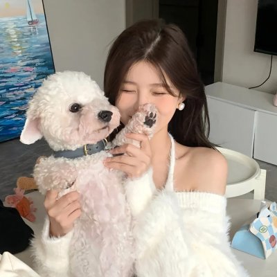 洞里的月亮